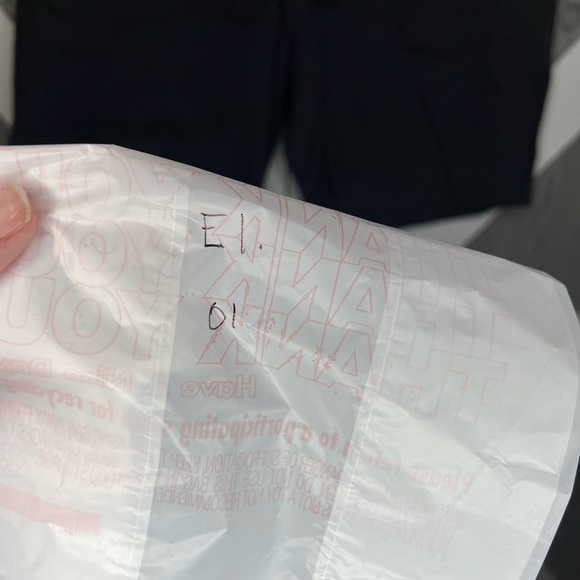 E1.01 Chap's Men's Flat Front Stretch Twill Short 38 waist - Picture 7 of 7